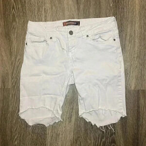 Womens White Cutoff Bermuda Shorts - 5/6